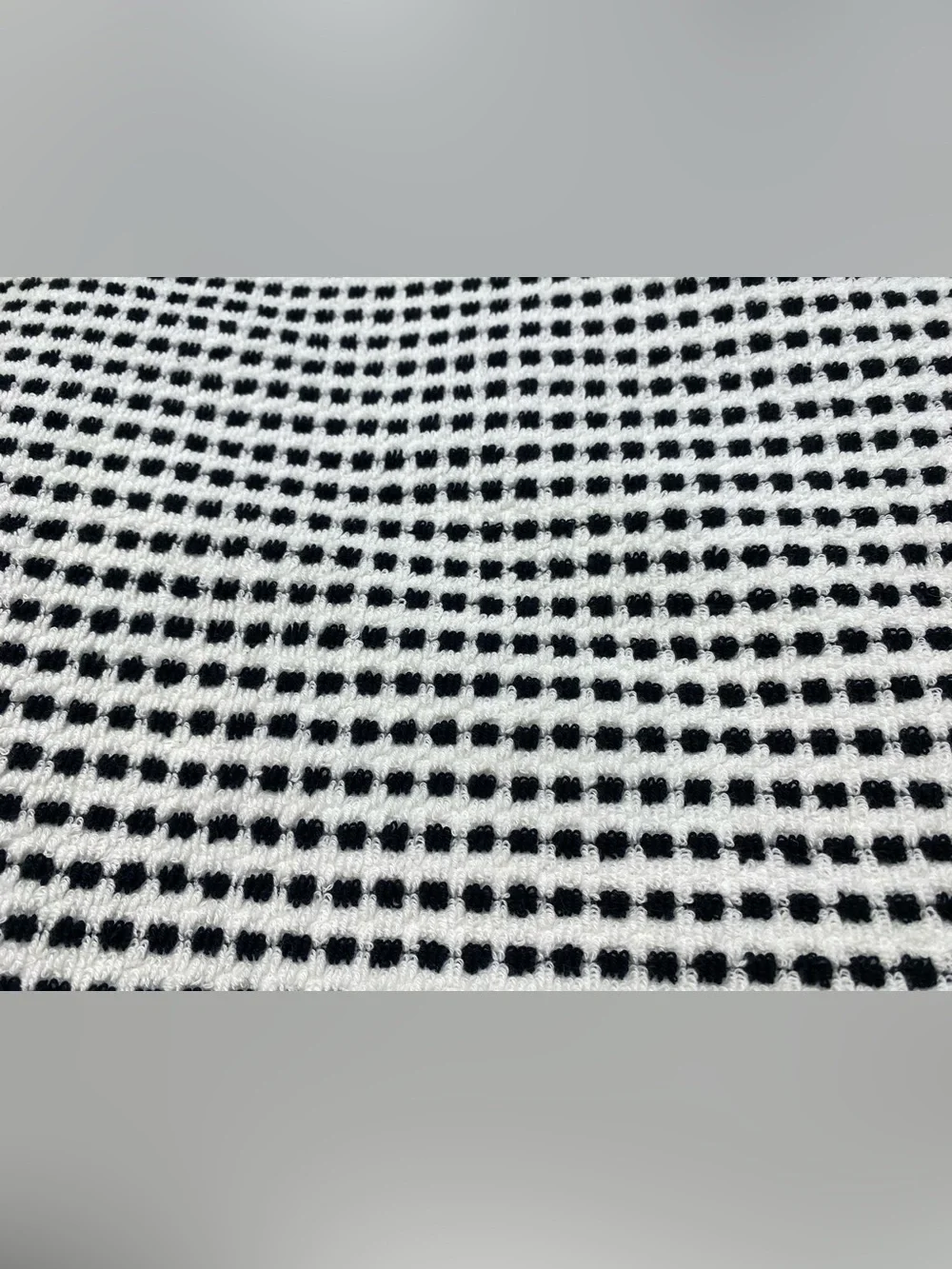 DKNY ❤️Cotton (1) Bath & (2)Hand Towel Set Black White Pattern NWT